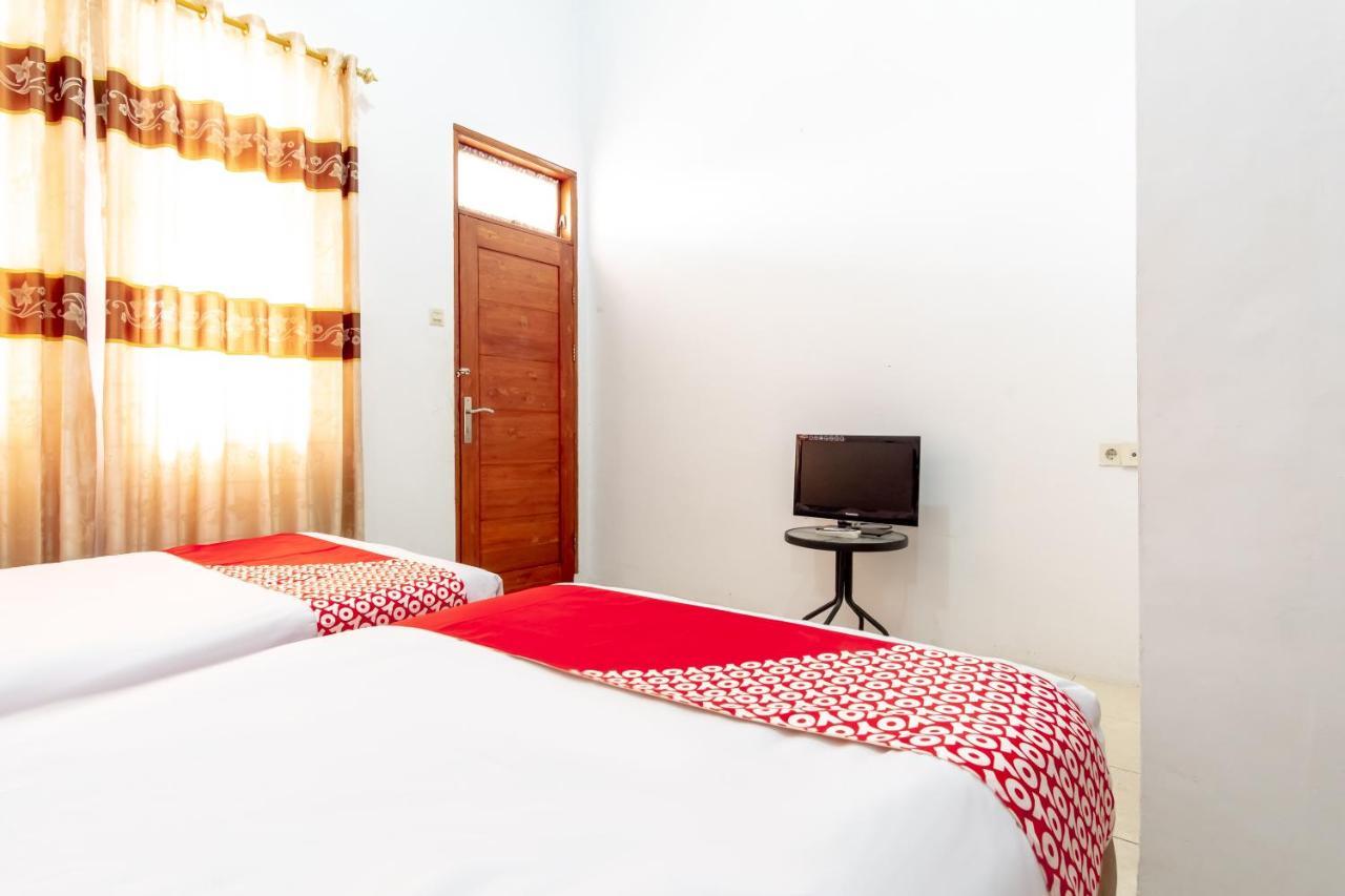 Oyo 2777 Sleepover Sei Serayu Medan Buitenkant foto