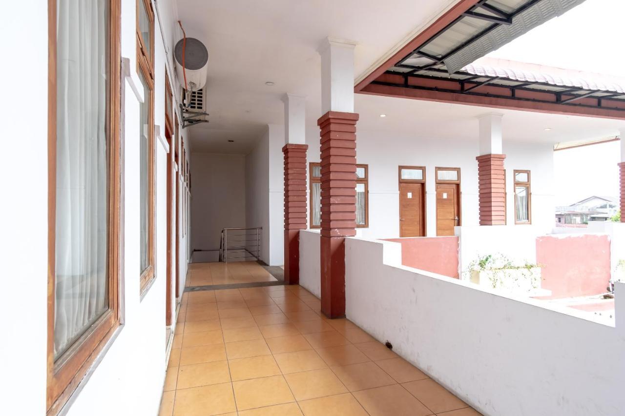 Oyo 2777 Sleepover Sei Serayu Medan Buitenkant foto